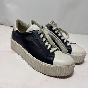The Shoe Box Womens Star Platform Sneakers Navy White Leather Size 39 8 Italy